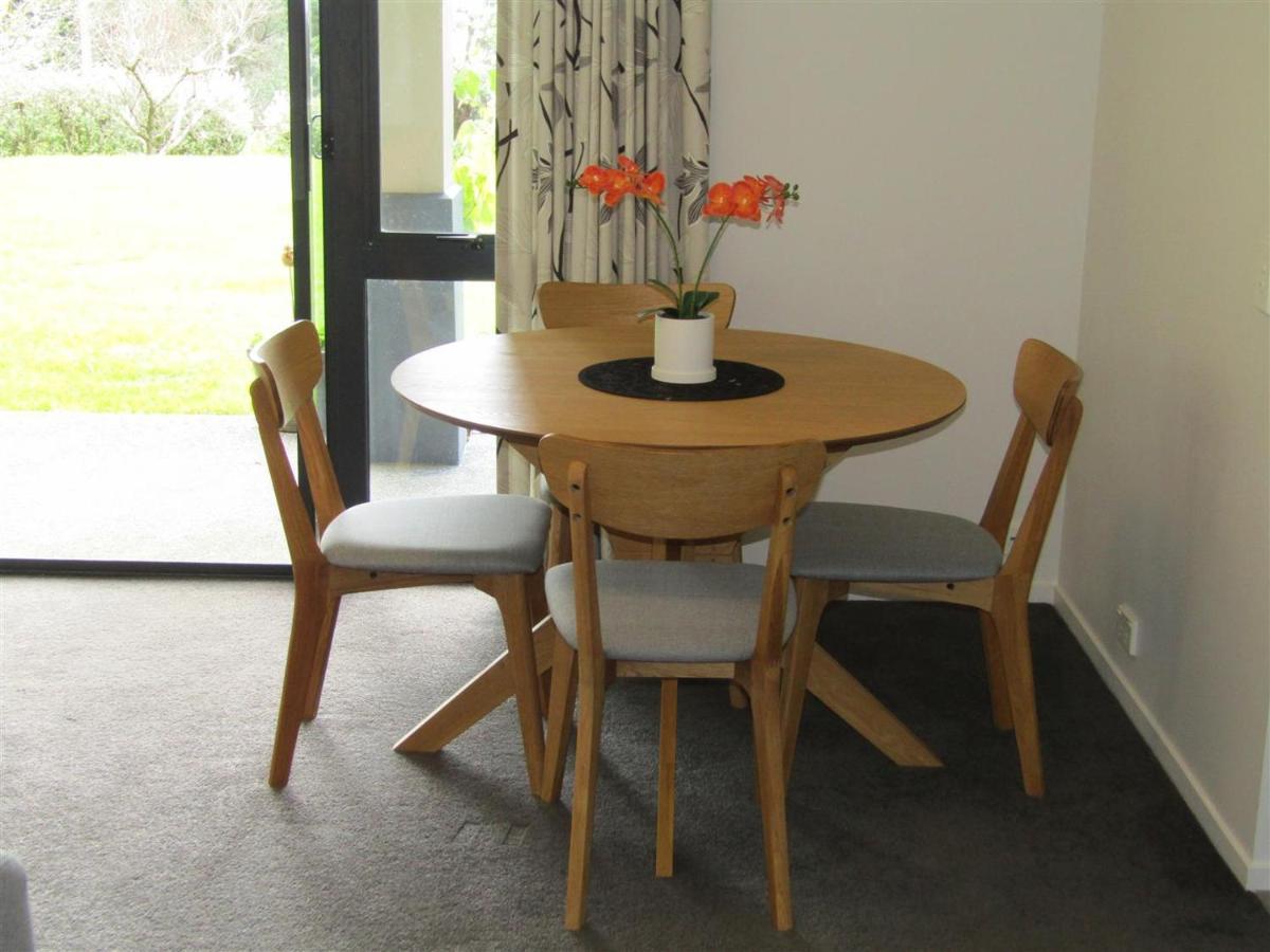 Cornwallis Palms Auckland Bagian luar foto